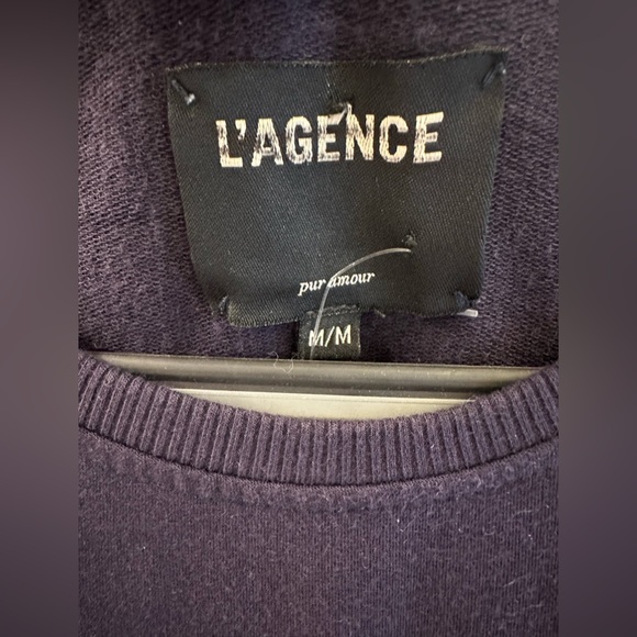 L’Agence Heidi Pur Amour Sweatshirt Women’s Size M Crewneck Soft Cozy Comfy - Picture 4 of 9